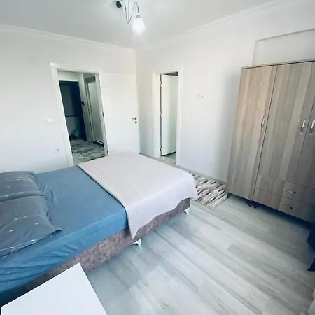 Dalamanin Tam Merkezinde Essiz Konumda Apartment *
